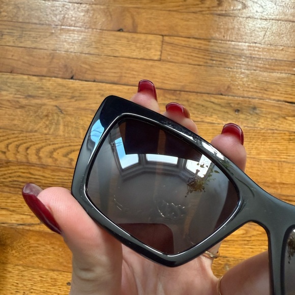 Saint Laurent Mica Sunglasses - Picture 5 of 9